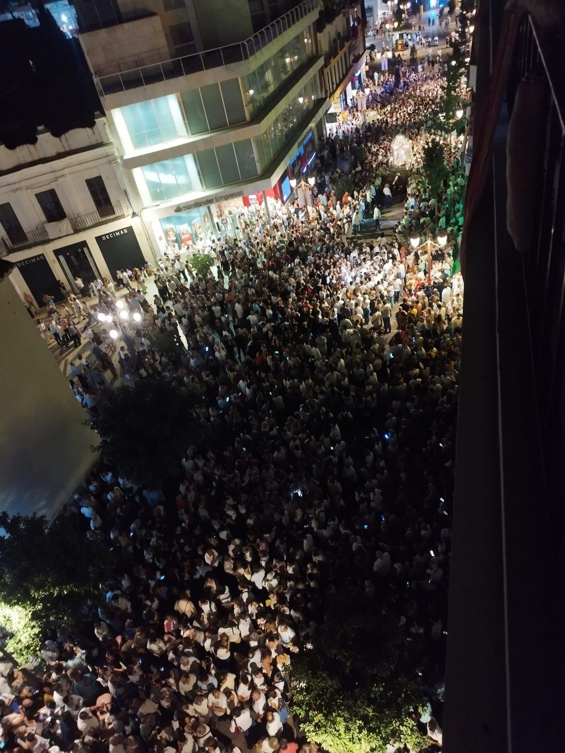 Magna Mariana: Las imágenes de la masiva llegada a Huelva de las patronas de Lepe y Palos