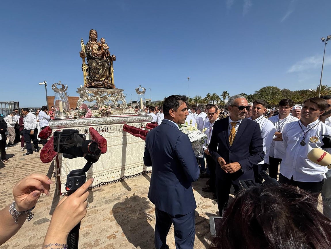El regreso triunfal de la Virgen de la Bella a su hogar en Lepe, en imágenes