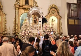 La Cinta ya va camino de su santuario tras la misa en  San Pedro