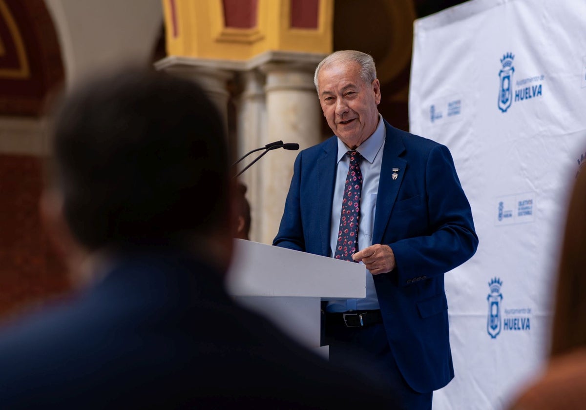 Antonio González optará a la reelección en el Consejo de Hermandades y Cofradías