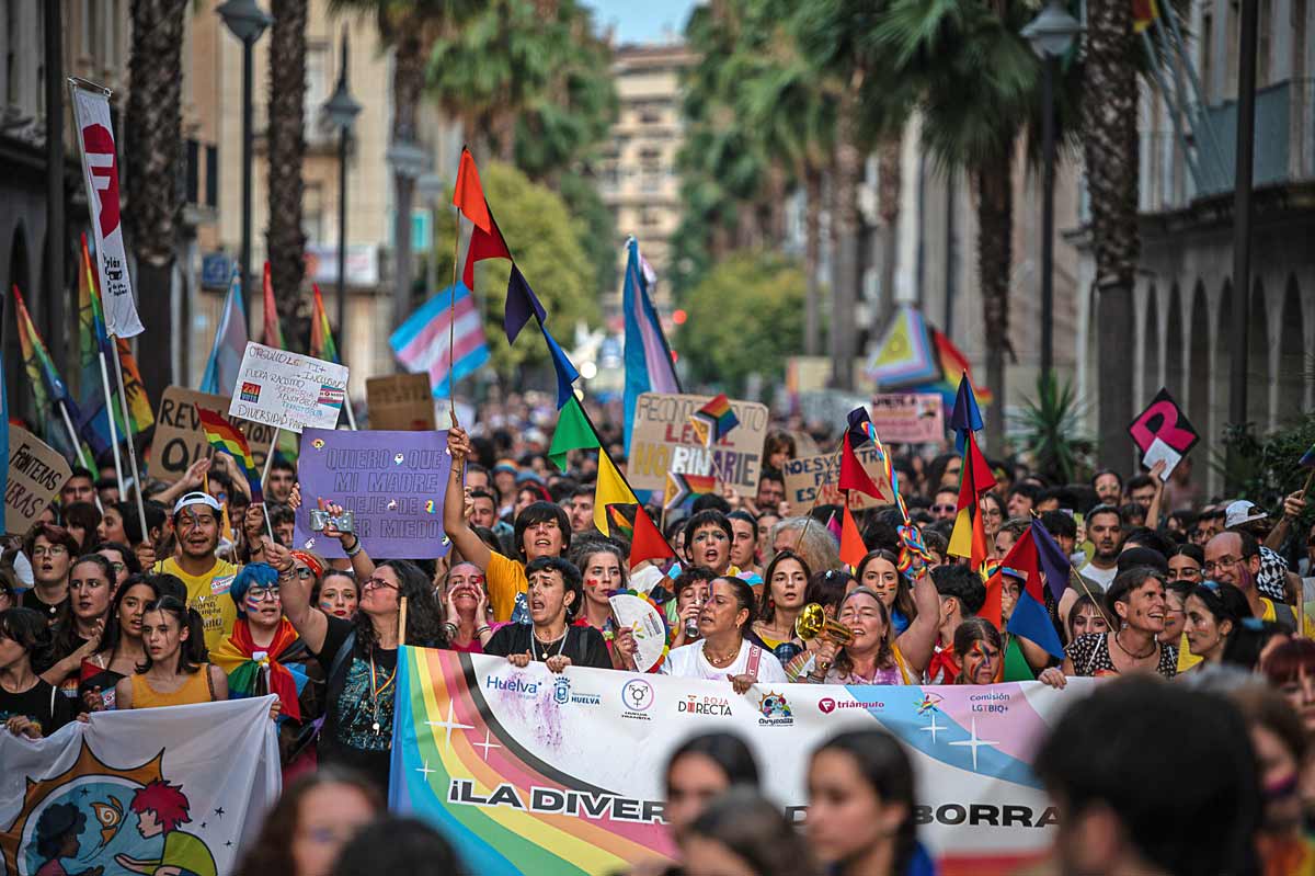 Orgullo Huelva 2023: Diversidad innegable en marcha