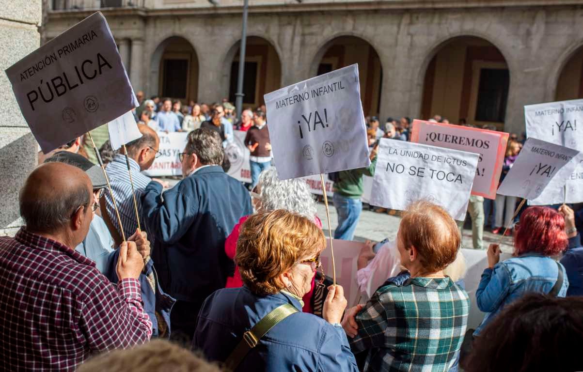 La protesta de la Marea Blanca, en imágenes