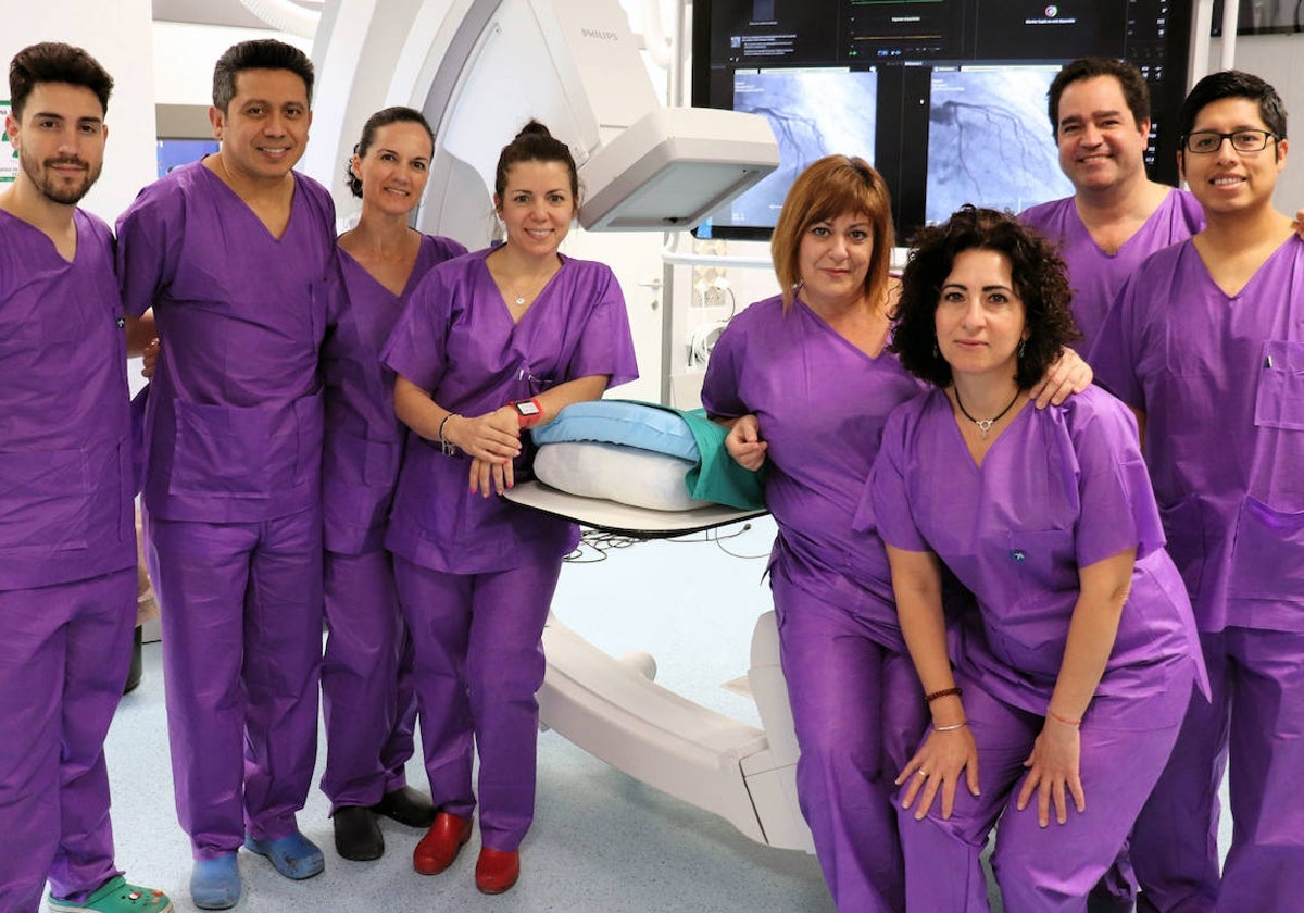 Más de 300 pacientes se benefician cada año en Huelva del uso del balón con fármaco