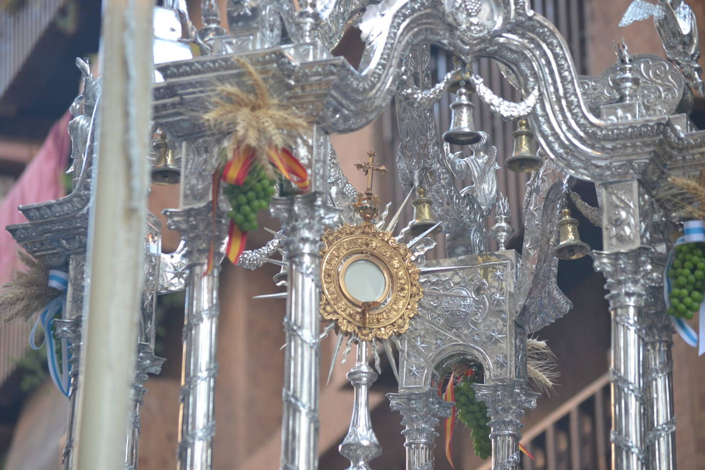 Las imágenes de Huelva vestida de fe y devoción en la celebración del Corpus Christi