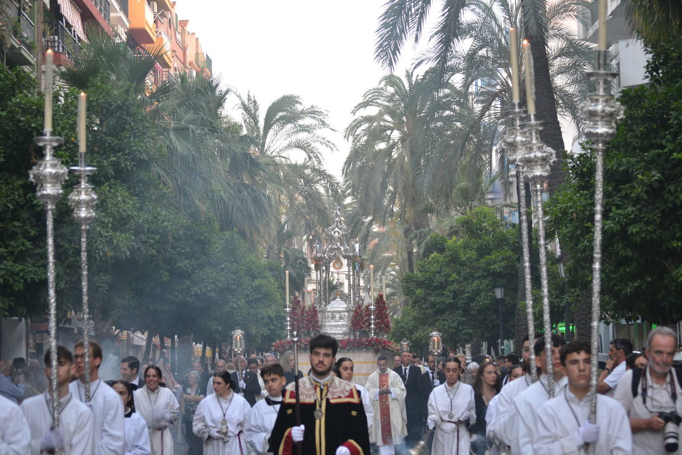 Las imágenes de Huelva vestida de fe y devoción en la celebración del Corpus Christi