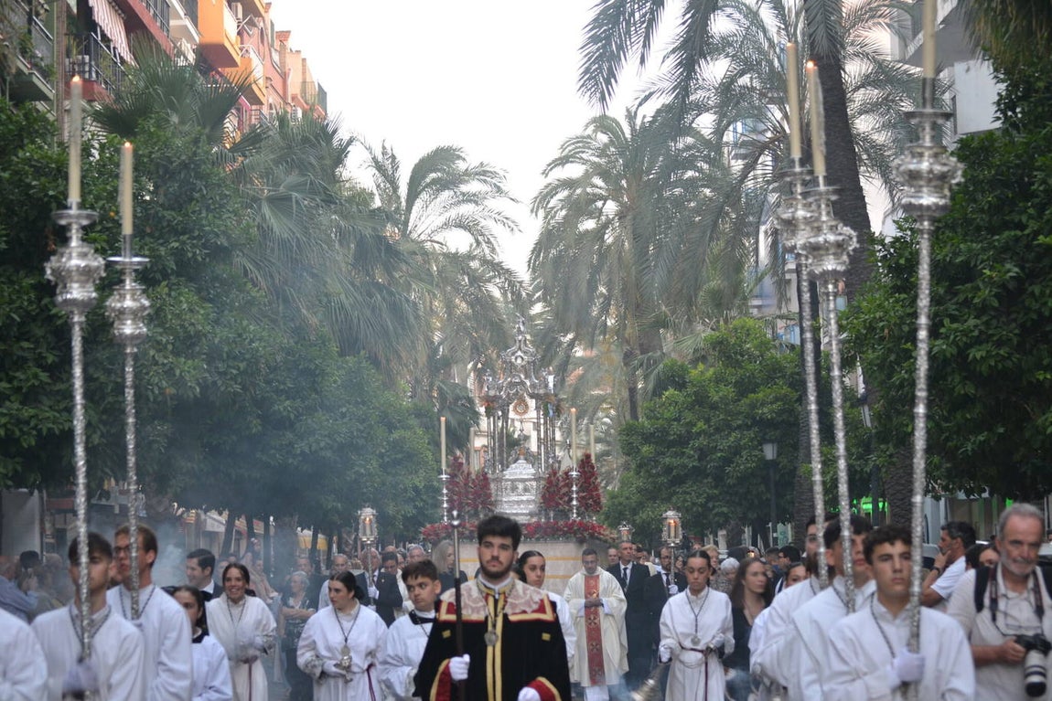 Las imágenes de Huelva vestida de fe y devoción en la celebración del Corpus Christi