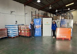 El regalo de Mercadona al Banco de Alimentos de Huelva por sus 25 años: 8.500 kilos de productos de primera necesidad