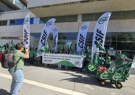 CSIF exige a la Junta que incluya en los Presupuestos partidas para incrementar las plantillas docentes