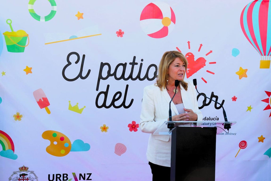 Colocada la primera piedra de El Patio del Amor en el Hospital Juan Ramón Jiménez