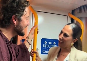 Se encuentra con Manuel Carrasco en el metro y esta es su reacción: «Yo me lo he pasado muy mal, eh»