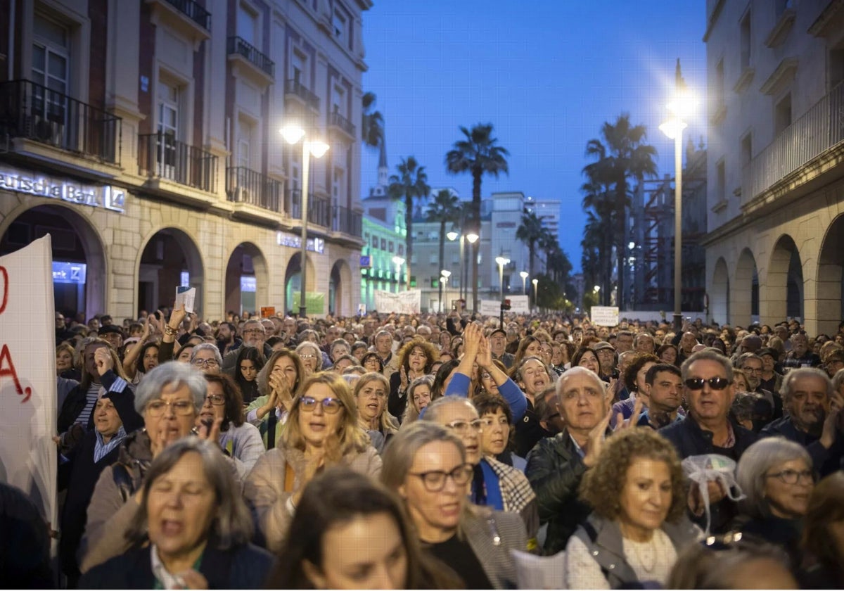 Imagen de una de las últimas movilizaciones en defensa de la sanidad pública