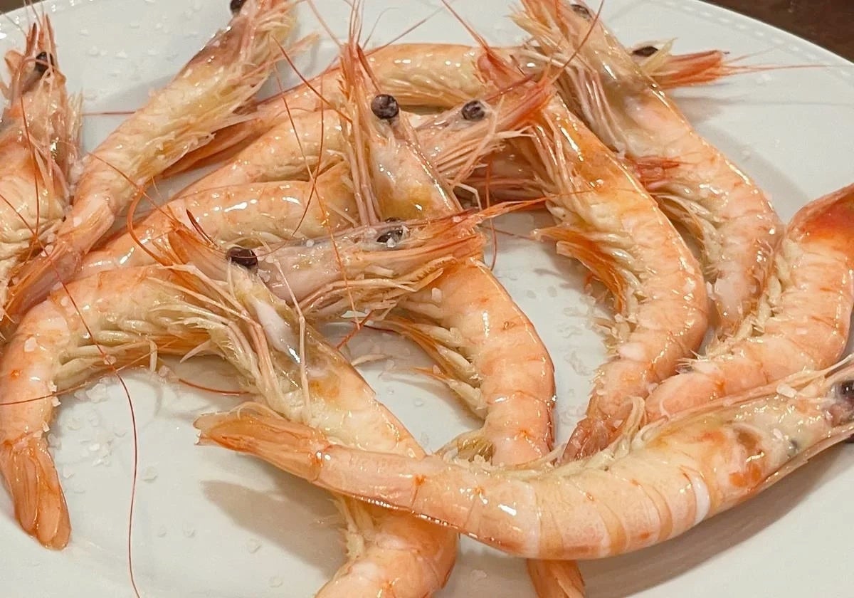 Imagen de archivo de un plato de gambas de Huelva