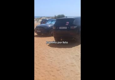 Multan a todos los coches que estaban aparcados en El Portil por esta razón: «Le ha salido caro el parking»