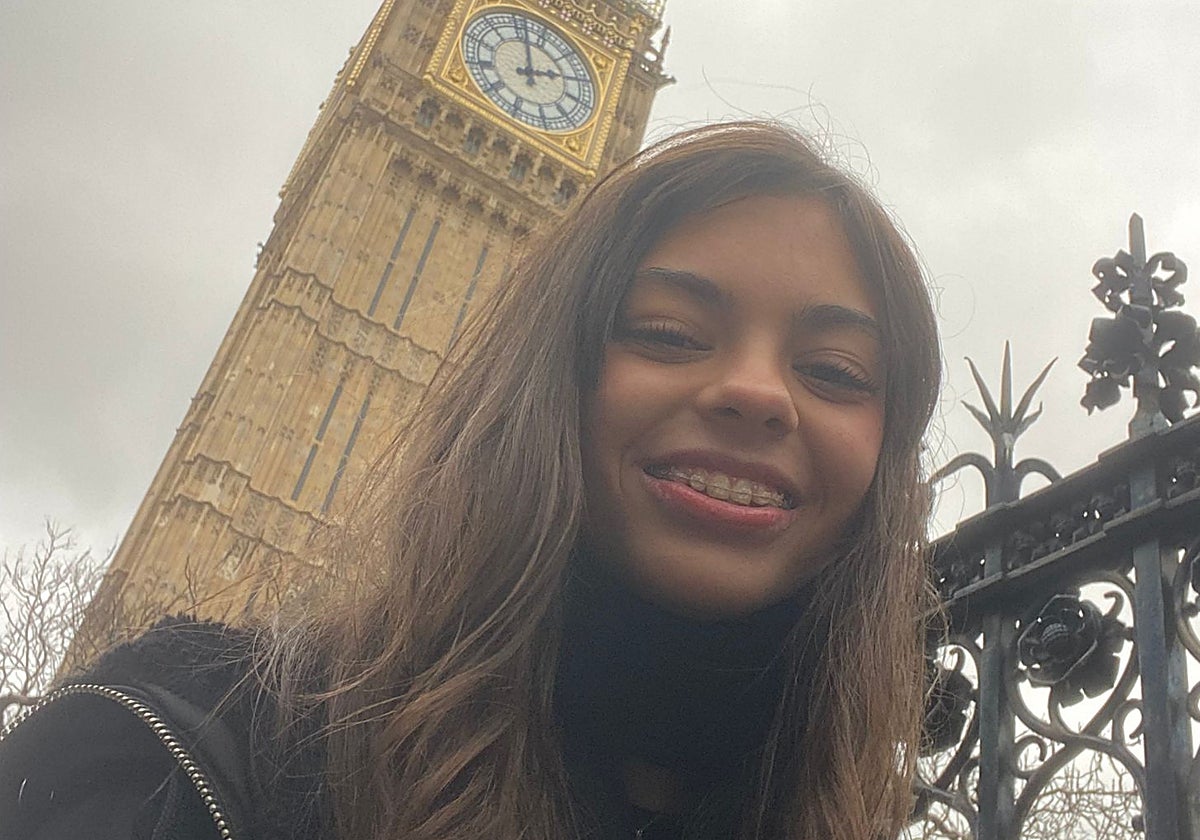 Andrea López-Escobar está ganando cada vez más seguidores en redes sociales con sus vídeos de minería