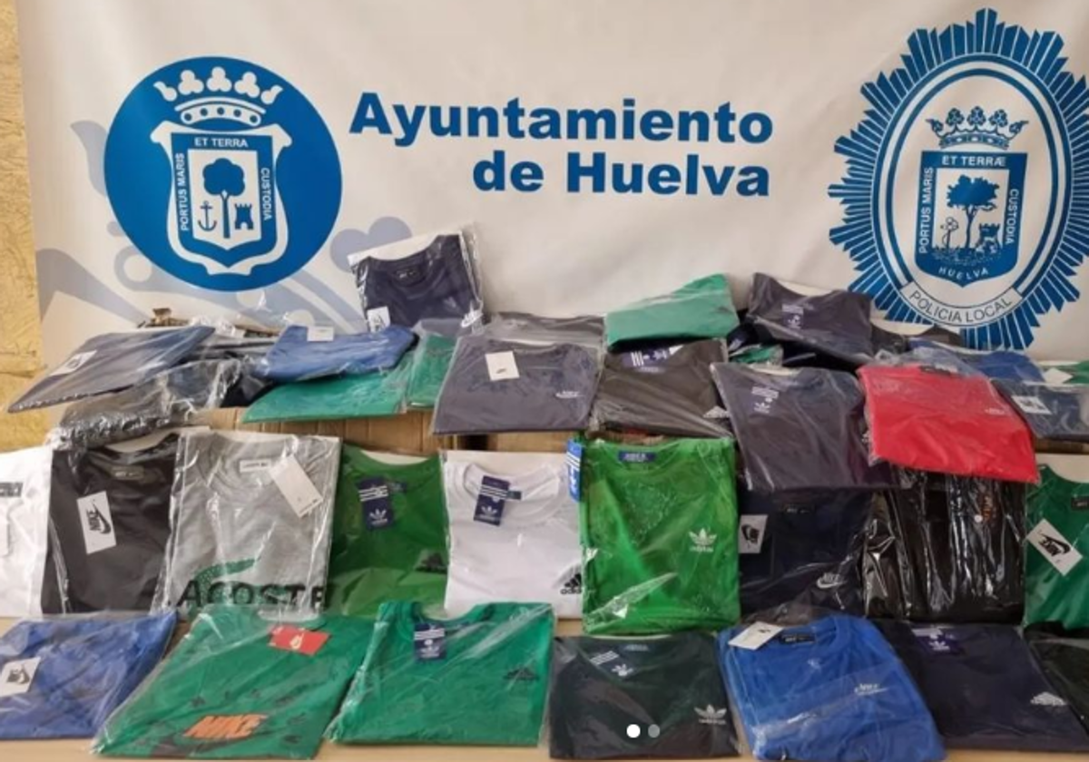 Parte del material intervenido por la Policía Local de Huelva