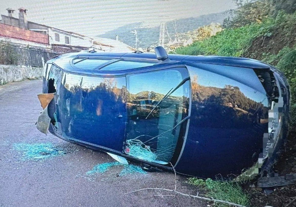 Estado en el que quedó el vehículo accidentado en Aroche