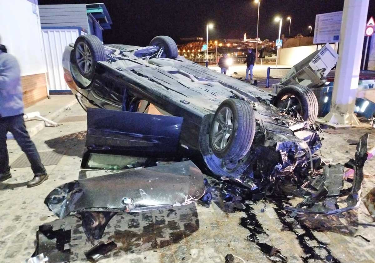 El turismo volcado junto al muelle