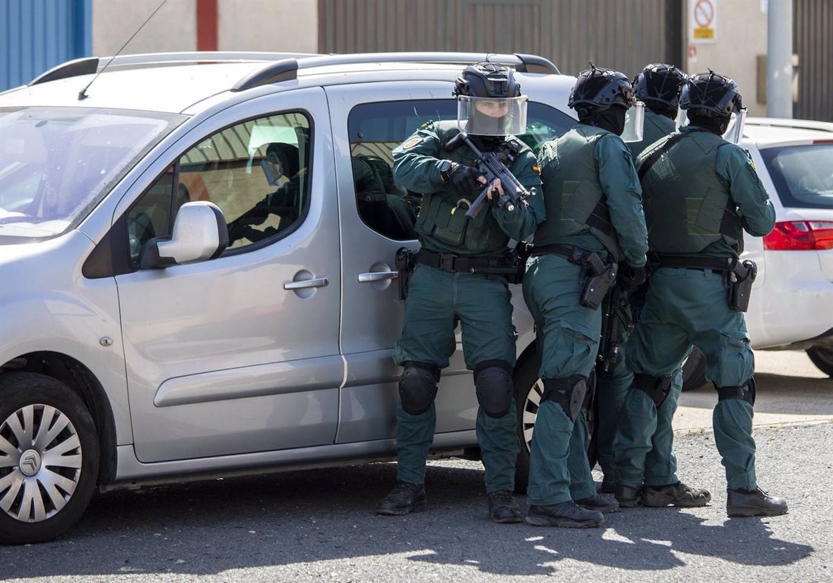 Imagen de archivo de un operativo de la Guardia Civil contra el narcotráfico en la provincia de Huelva