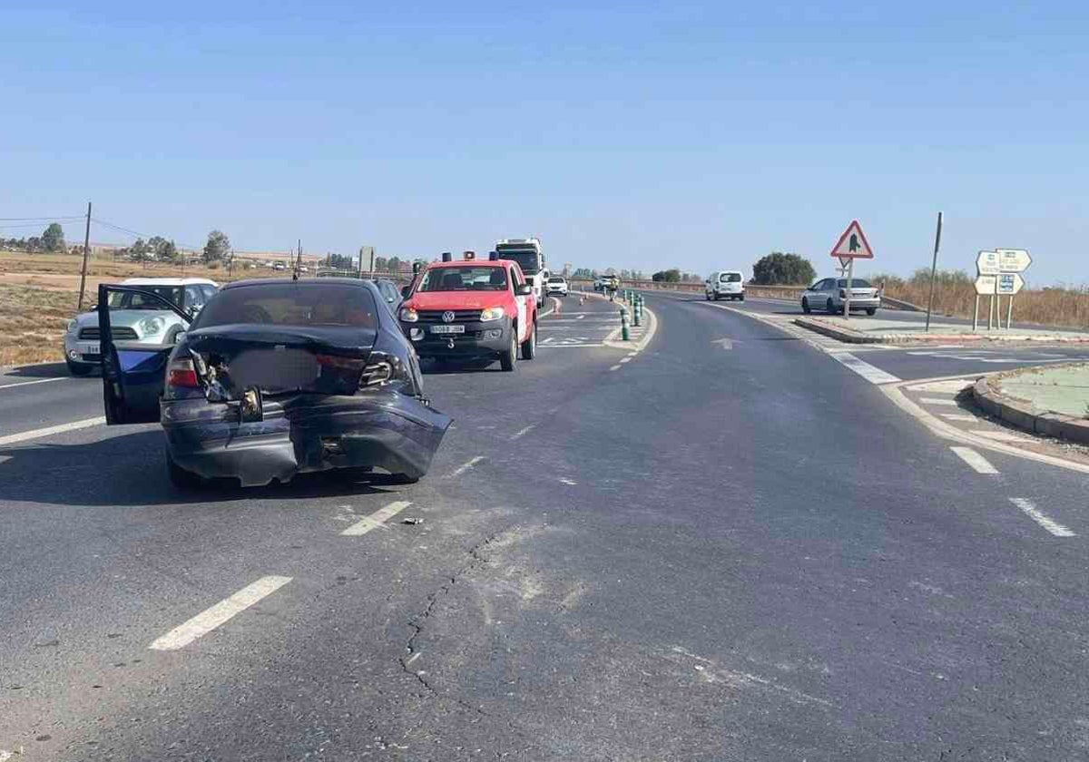 El accidente del cruce de la A-494 con la A-486, entre San Juan y Moguer