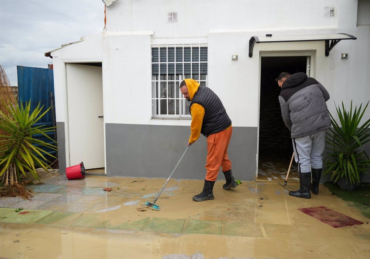 Casa inundada en La Ribera de Huelva