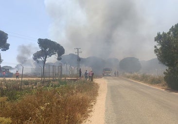 Un nuevo incendio vuelve a dejar varias chabolas afectadas apenas 72 horas después