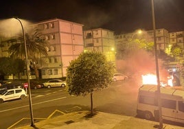Los vecinos no ganan para sustos: nuevo incendio de contenedor en el barrio de Verdeluz en Huelva