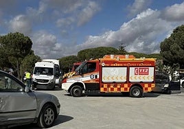 Accidente en Huelva: Tres personas heridas en una colisión entre dos vehículos en Almonte