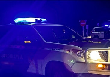 Un coche patrulla de la Guardia Civil