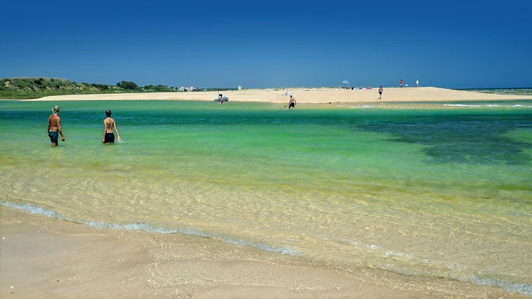 Playa de Cacela Velha es el sur de Portugal