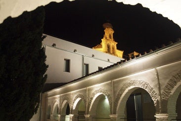 El encantador hotel de Huelva que se encuentra dentro de un histórico convento: está en uno de los pueblos más bonitos de la provincia