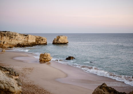 Imagen secundaria 1 - Praia da Coelha, Praia de São Rafael y Praia dos Arrifes