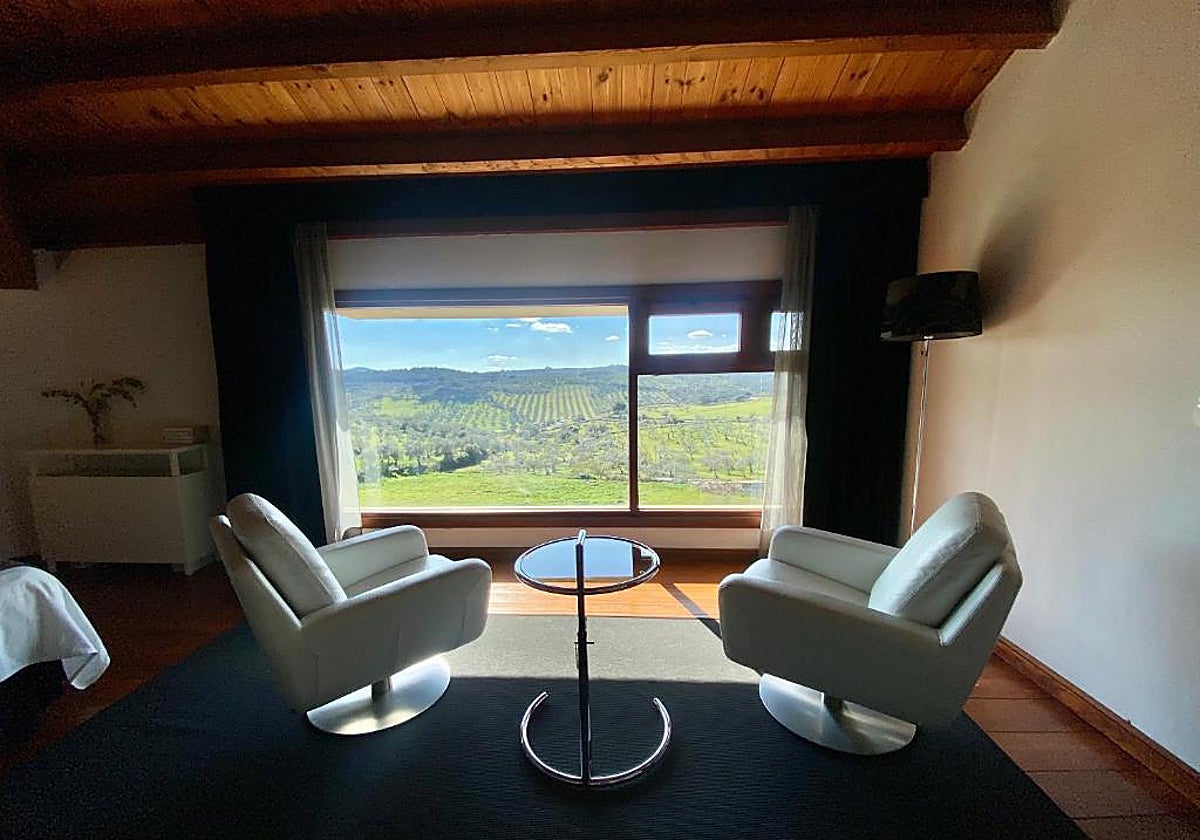 Vistas a la naturaleza desde una de las habitaciones del hotel