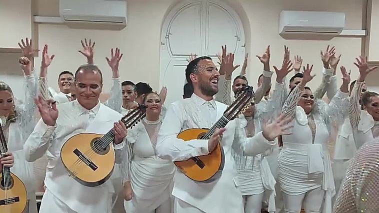 Vídeo: El coro LA VOZ, ensaya tangos en camerinos (Cuartos del COAC 2023)