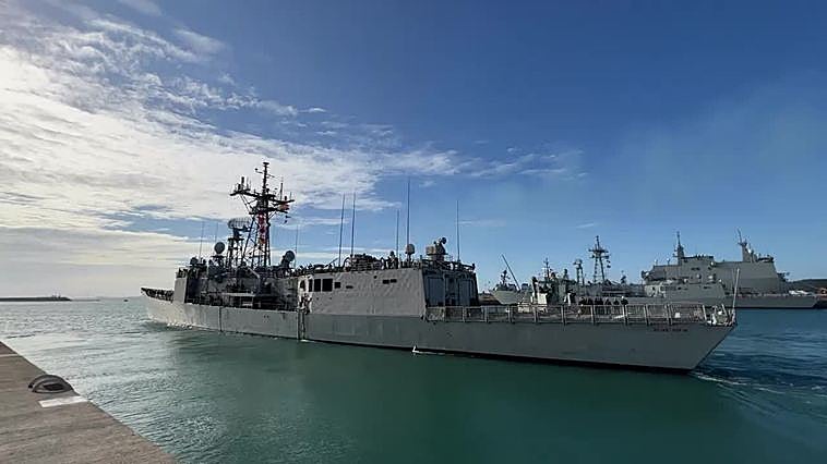 La fragata Reina Sofía zarpa de Rota para incorporarse a la Operación Atalanta