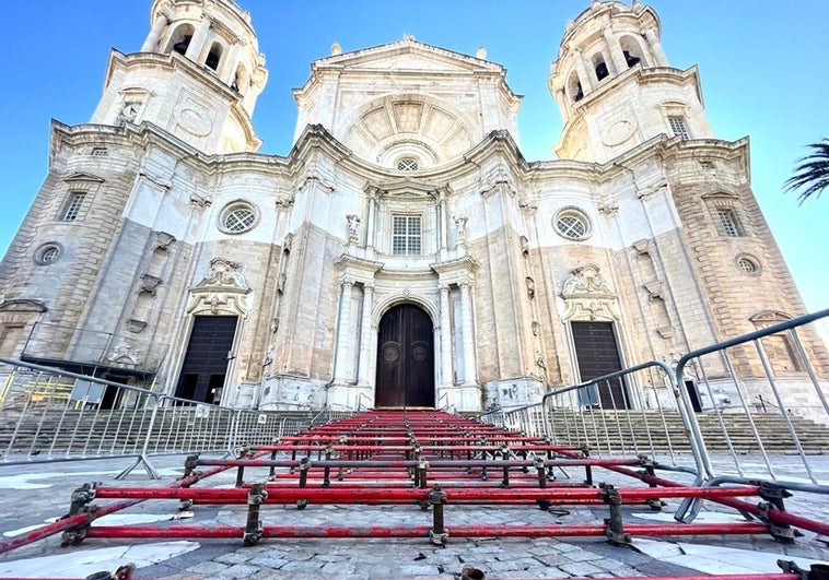 La Semana Santa de Cádiz empieza a tomar forma