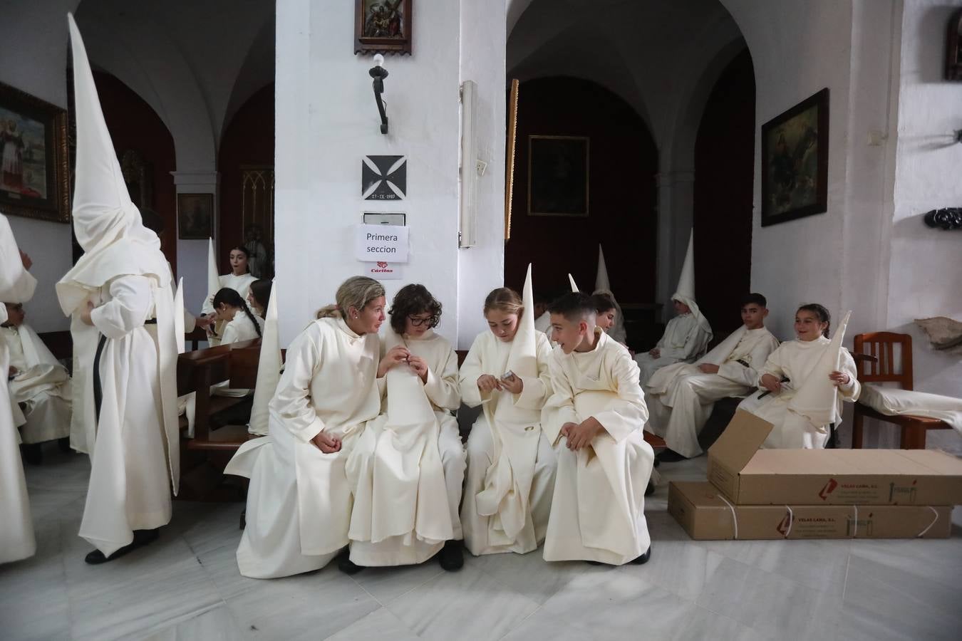 Fotos: el estreno procesional del Nazareno de la Obediencia de Cádiz