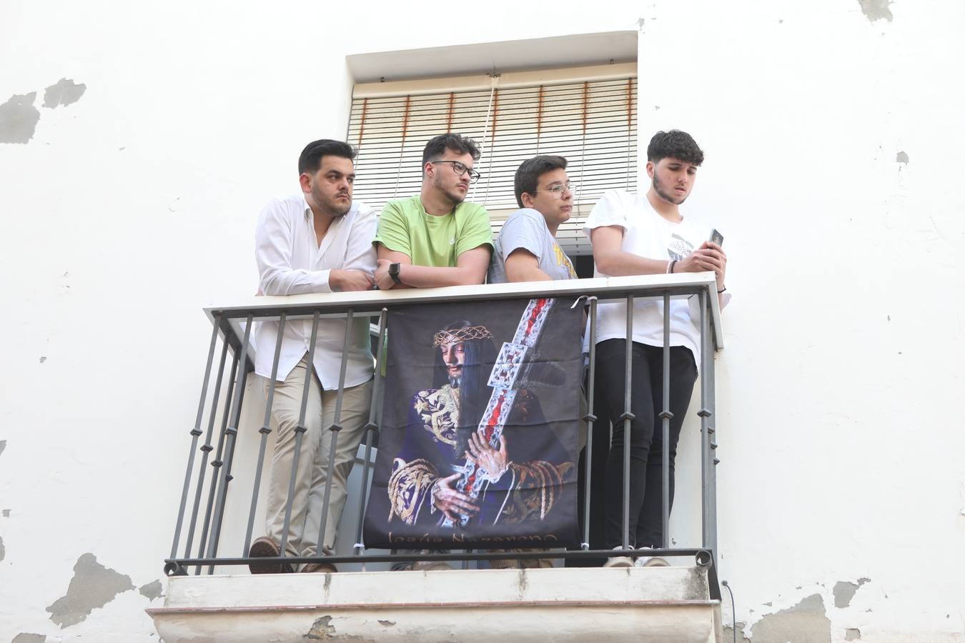 Fotos: el estreno procesional del Nazareno de la Obediencia de Cádiz