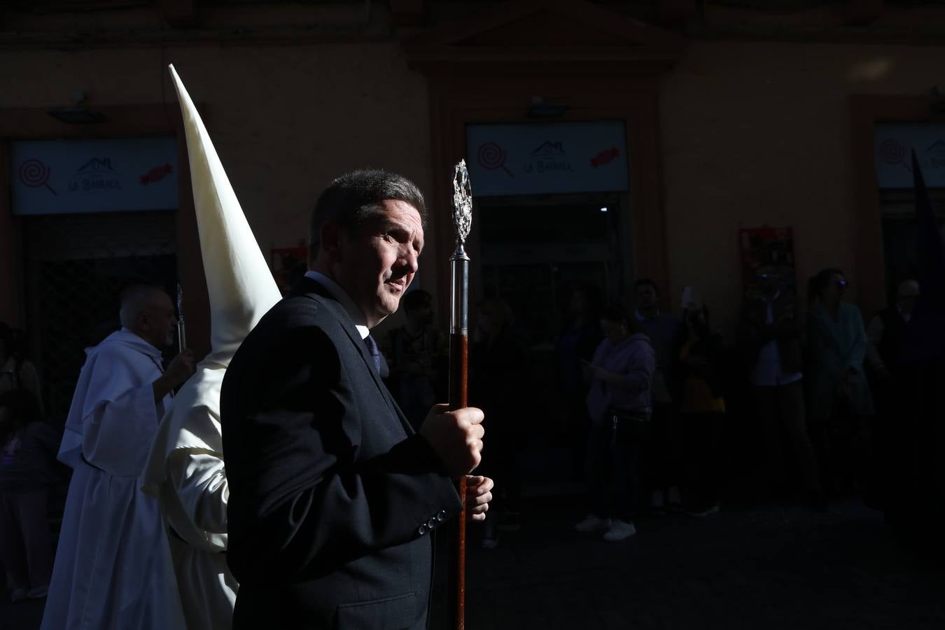 Fotos: el estreno procesional del Nazareno de la Obediencia de Cádiz