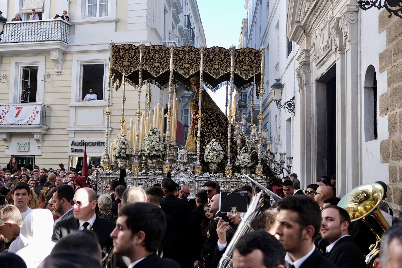 Fotos: el paso de Humildad y Paciencia de Cádiz en este Domingo de Ramos