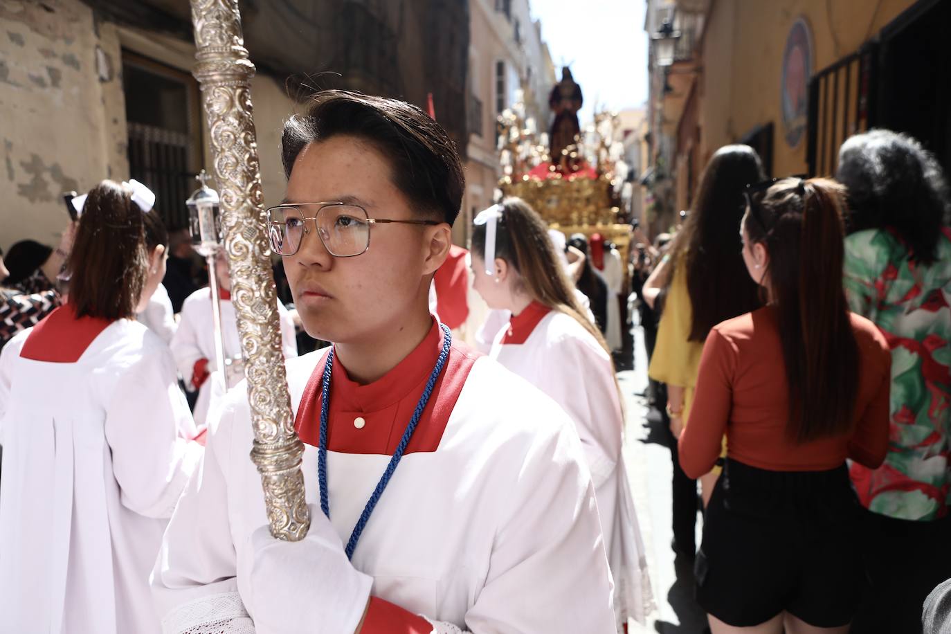 Fotos: Las Penas y su andar por las calles de Cádiz en este Domingo de Ramos