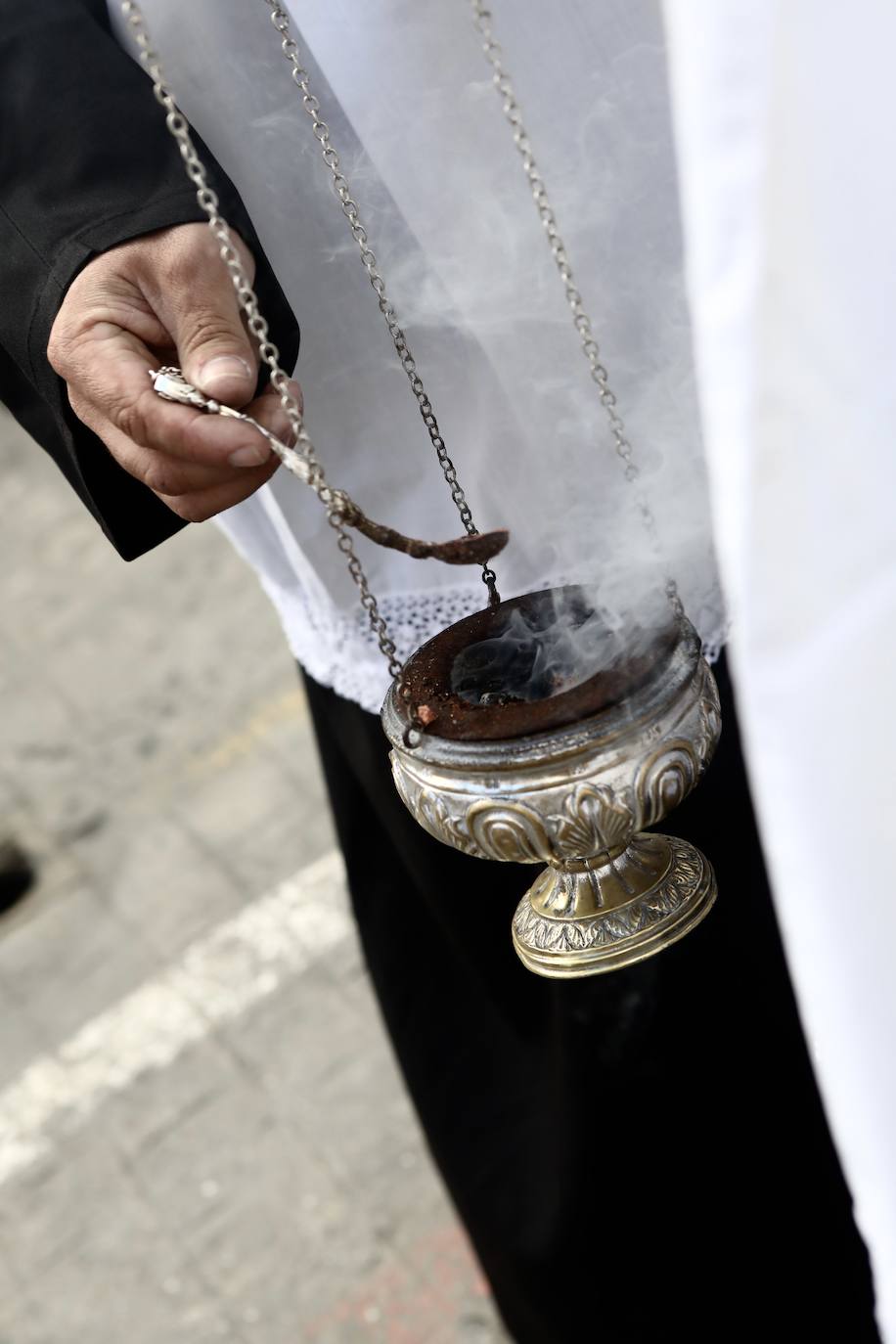 Fotos: La Sagrada Cena en su desfile del Domingo de Ramos en Cádiz