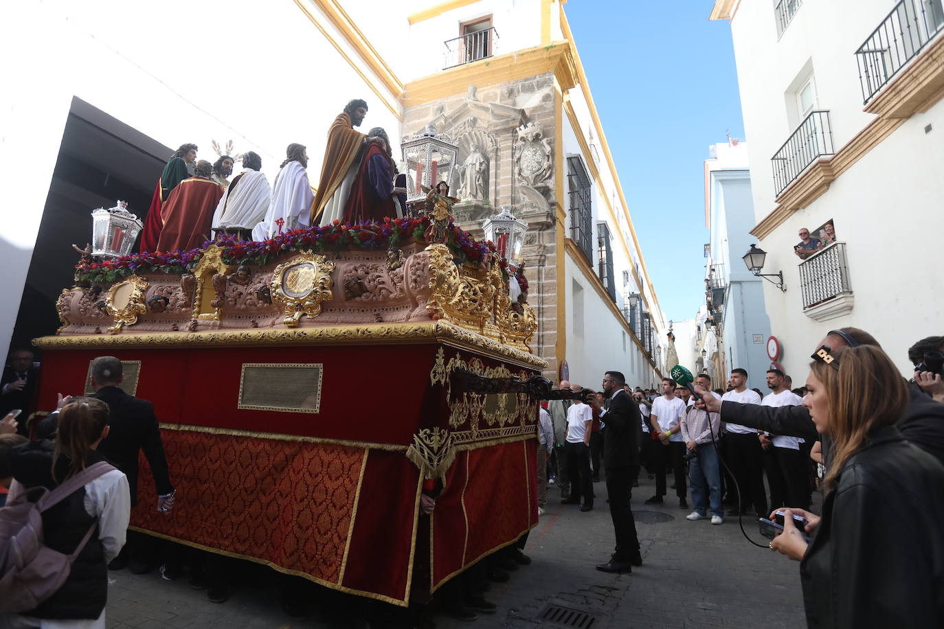 Fotos: La Sagrada Cena en su desfile del Domingo de Ramos en Cádiz