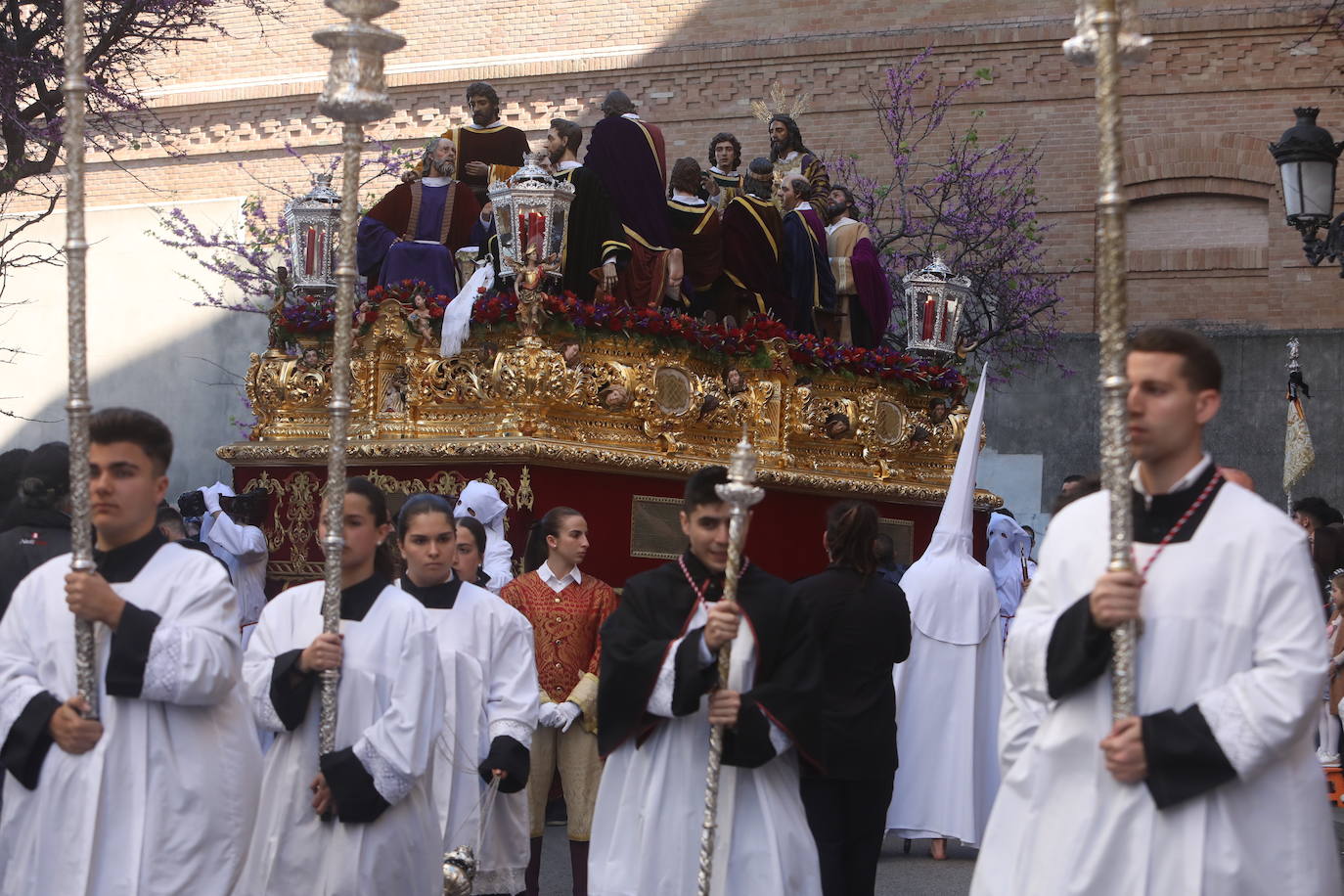 Fotos: La Sagrada Cena en su desfile del Domingo de Ramos en Cádiz