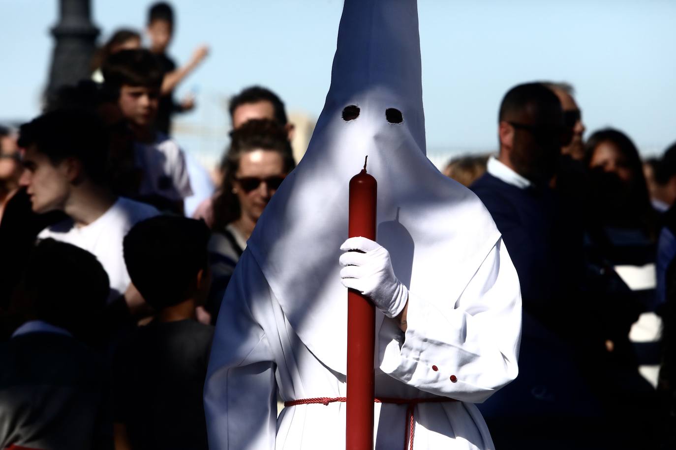 Fotos: La Sagrada Cena en su desfile del Domingo de Ramos en Cádiz