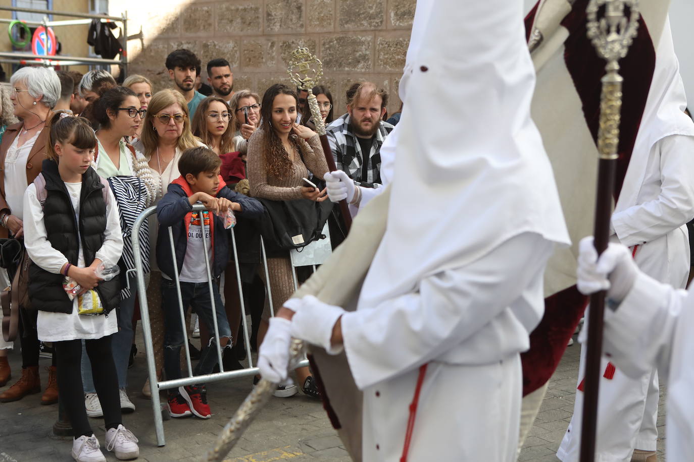 Fotos: La Sagrada Cena en su desfile del Domingo de Ramos en Cádiz