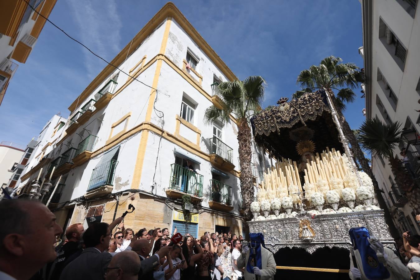 FOTOS: La Palma, en el Lunes Santo de Cádiz