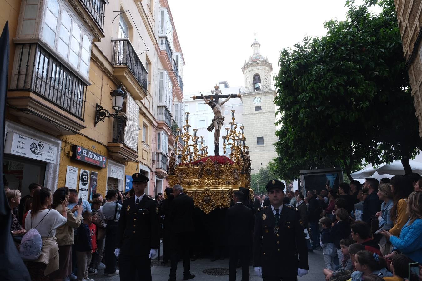 Fotos: Veracruz, la decana, el Lunes Santo en Cádiz