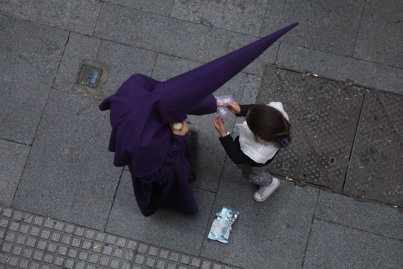 Fotos: Columna, el clasicismo de la hermandad de San Antonio