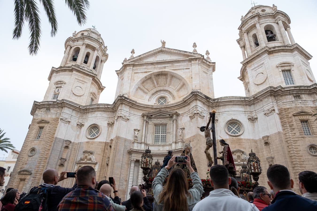Fotos: Piedad procesiona el Martes Santo en Cádiz