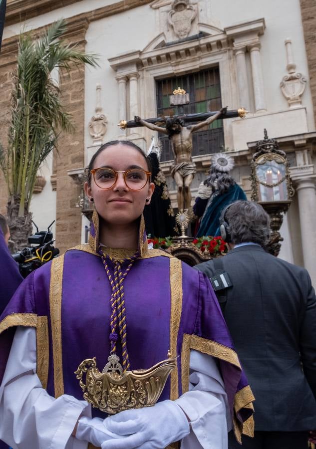 Fotos: Piedad procesiona el Martes Santo en Cádiz